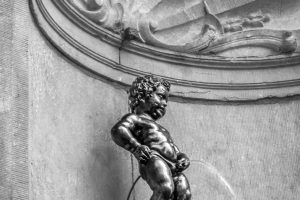 Manneken Pis, the famous statue of a urinating boy in Brussels, has over 1,000 costumes for different occasions.